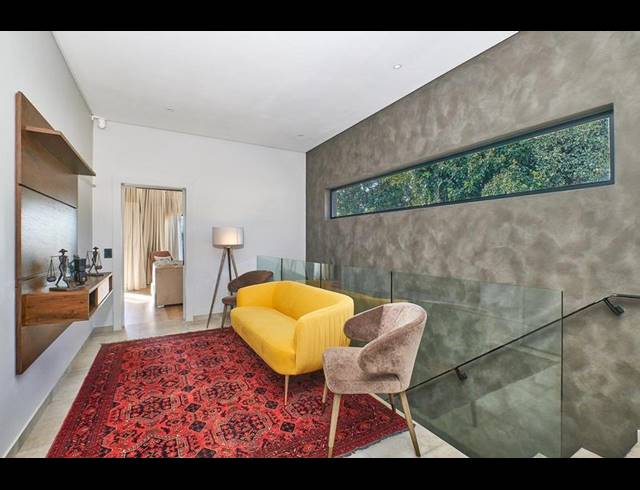 3 BEDROOM CLUSTER FOR SALE IN KILLARNEY